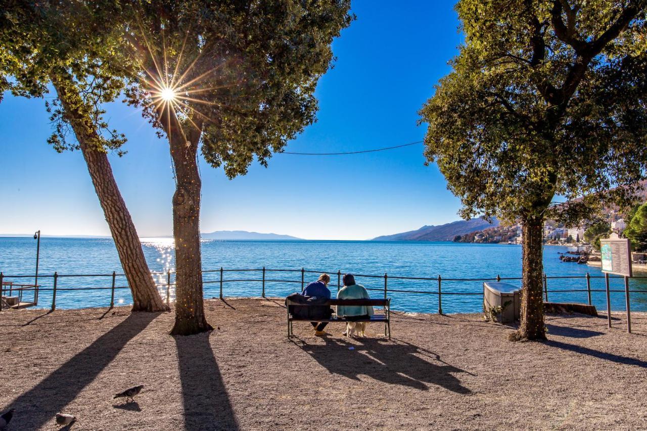 Ferienwohnung Altamar Seaview Opatija Exterior foto
