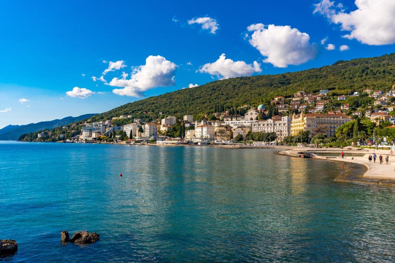 Ferienwohnung Altamar Seaview Opatija Exterior foto