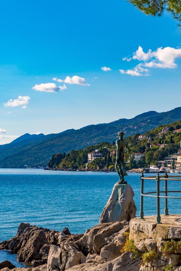 Ferienwohnung Altamar Seaview Opatija Exterior foto